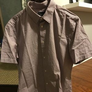 H&M men’s short sleeve button up shirt